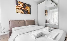 Milano Vetra-Parco Delle Basiliche 2 Pax- Wifi- Banfi